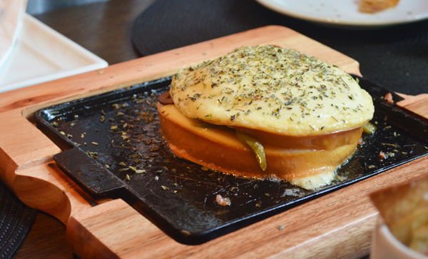 Espaco Don - provoleta recheada