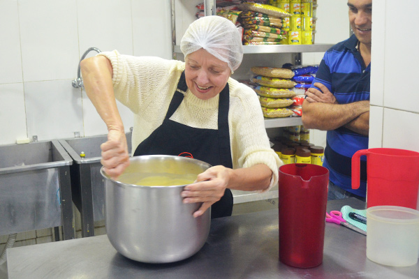 Fabrica de Bolo Vo Alzira | Vo Alzira em pessoa